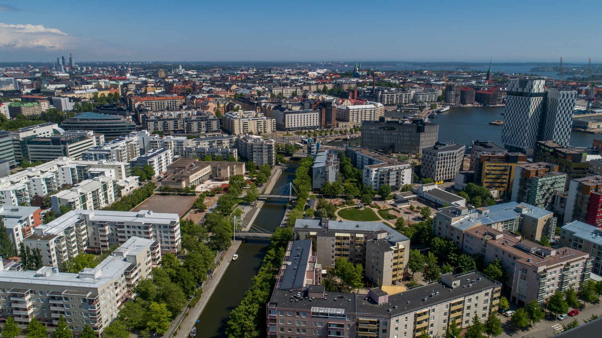 Kiinteistöpalvelut kuntasektorilla – miksi kokonaisuuden johtaminen ratkaisee?