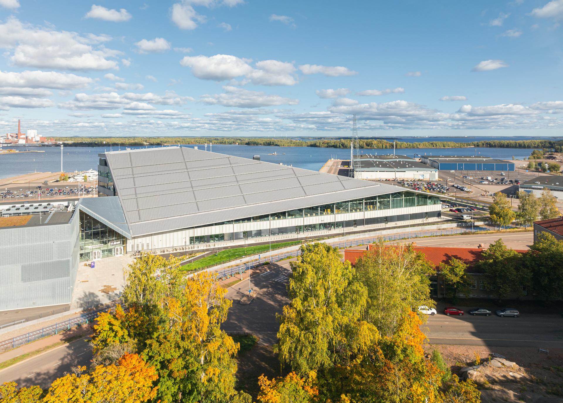 Uudisrakennus. Elinkaarisuunnittelu. Tehtävinä mm. Energia- ja olosuhdesimuloinnit, energiamuotovertailu, monitavoiteoptimointi, hiilijalanjälkilaskenta, alueellinen energiajärjestelmä.