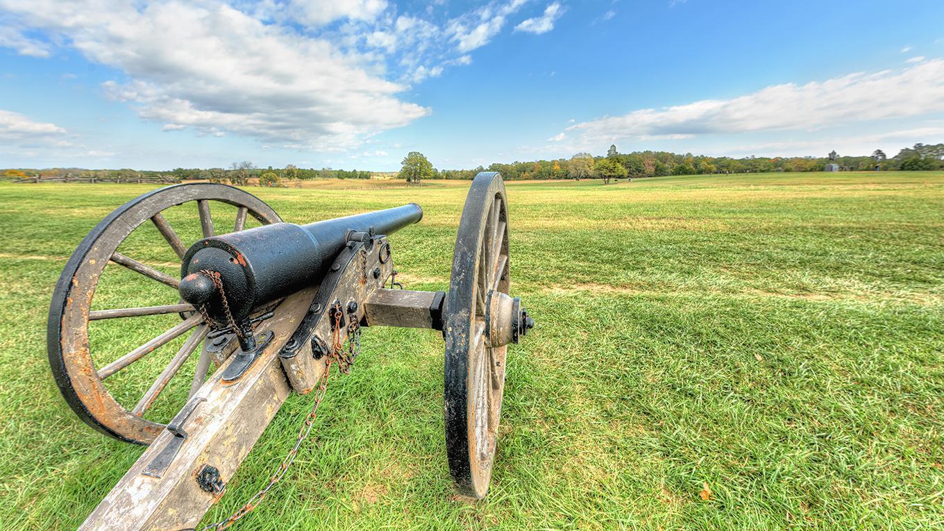 Old cannon in Manassas National Battlefield Park in Virginia where the Bull Run battle was fought