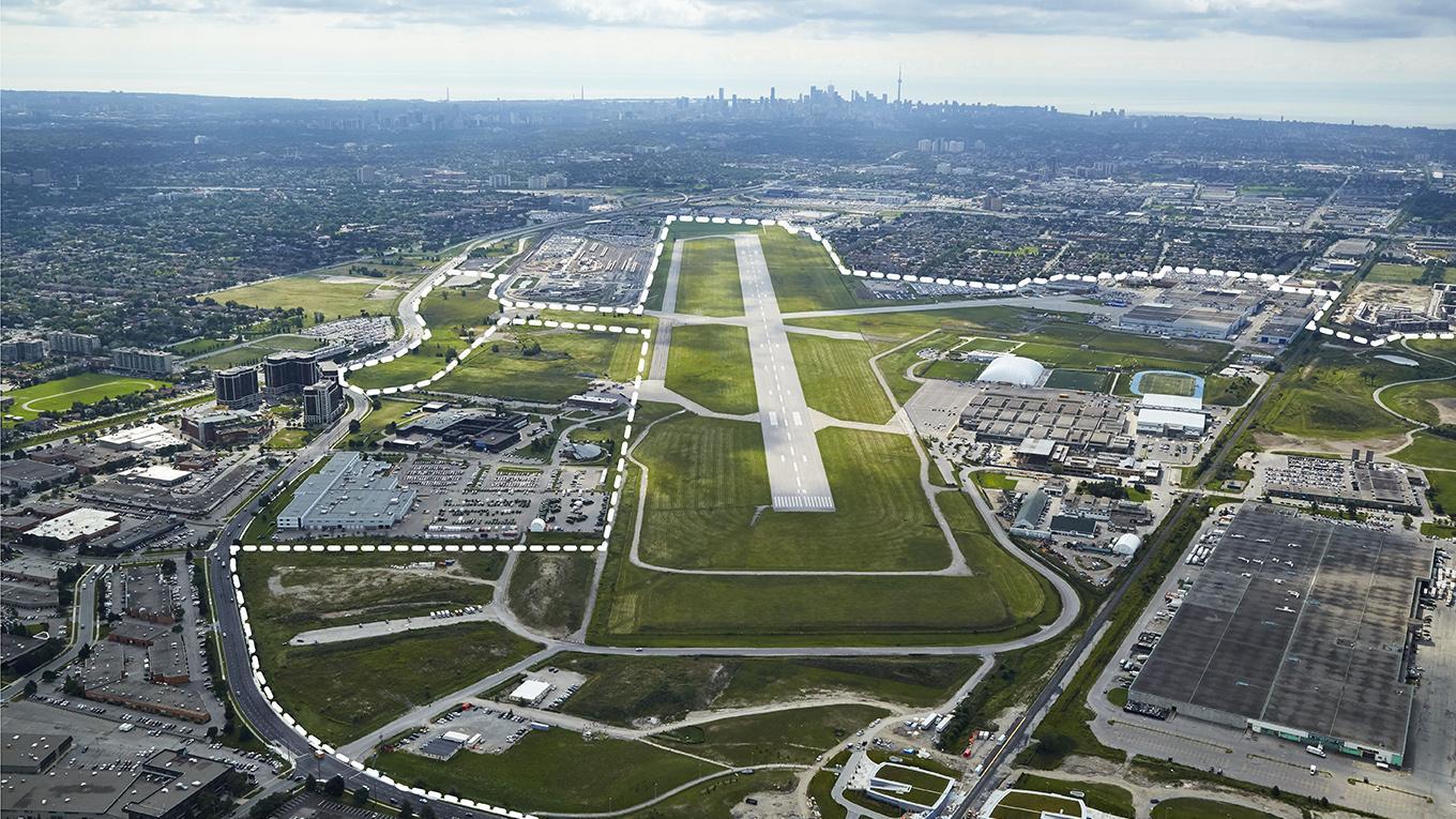 Picture from above of an airport